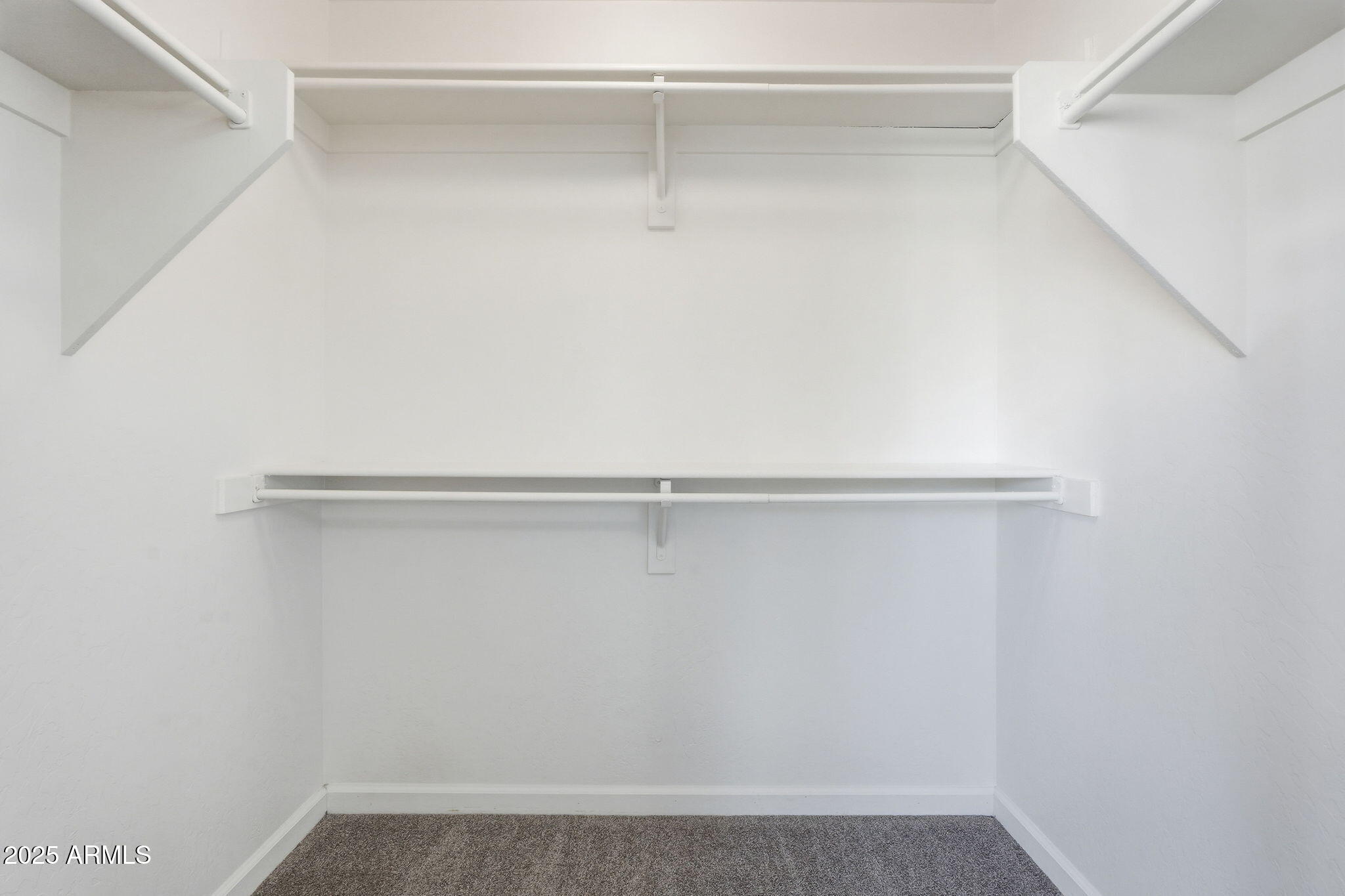 2061 East Appaloosa Road Gilbert, AZ 85296 - Photo 23 of 37 a view of small space