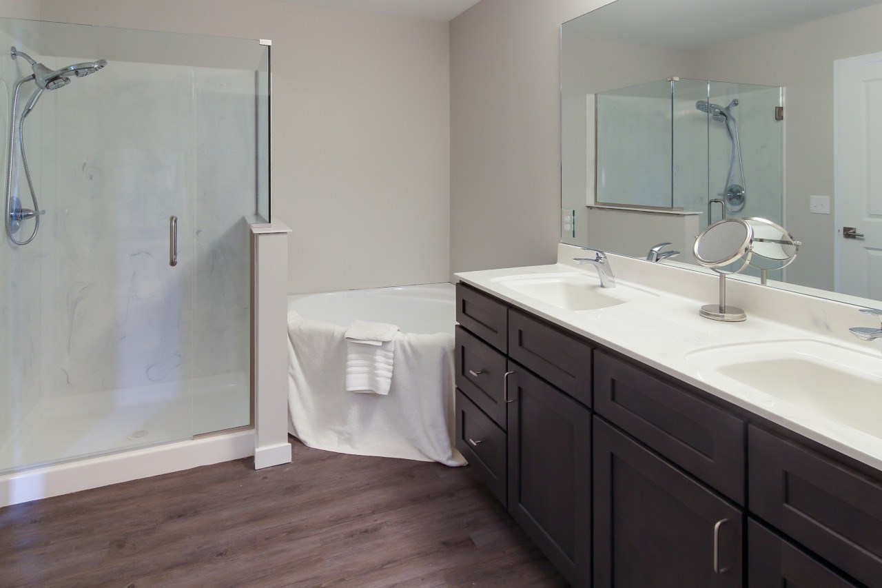 1880 Vanderlip Road Traverse City, MI 49686 - Photo 31 of 33 1883872-30.JPG