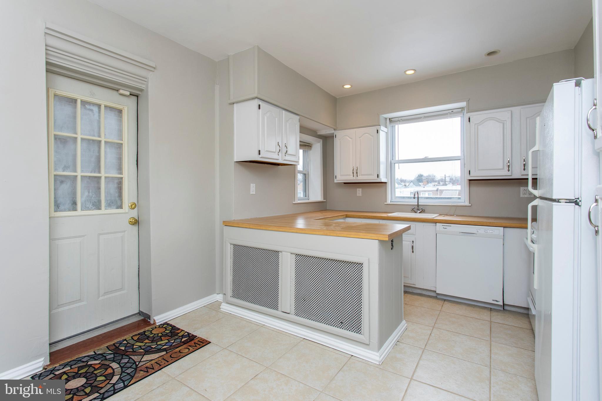 618 Roxborough Avenue Philadelphia, PA 19128 - Photo 12 of 38 Gallery Image 12