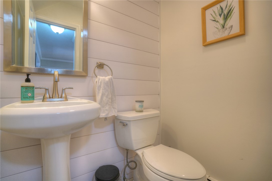 44 Springbrook Road Westerly, RI 02891 - Photo 12 of 27