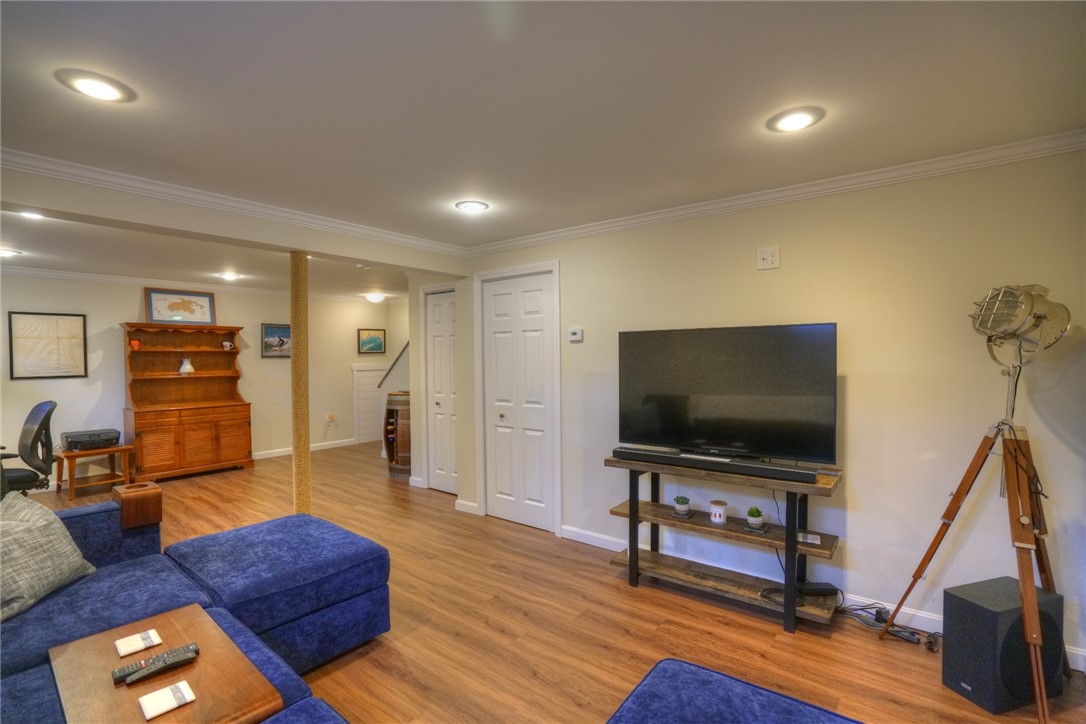 44 Springbrook Road Westerly, RI 02891 - Photo 23 of 27