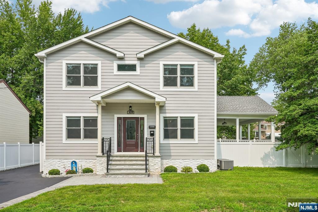 109 Prospect Street Paramus, NJ 07652 - Photo 1 of 33 Gallery Image 1