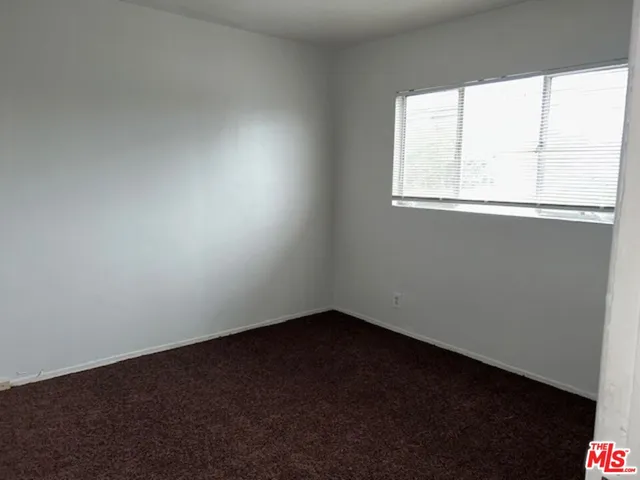 $2,500 | 10702 Crenshaw Boulevard, Unit 5, Inglewood, CA 90303