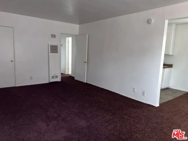 $2,500 | 10702 Crenshaw Boulevard, Unit 5, Inglewood, CA 90303