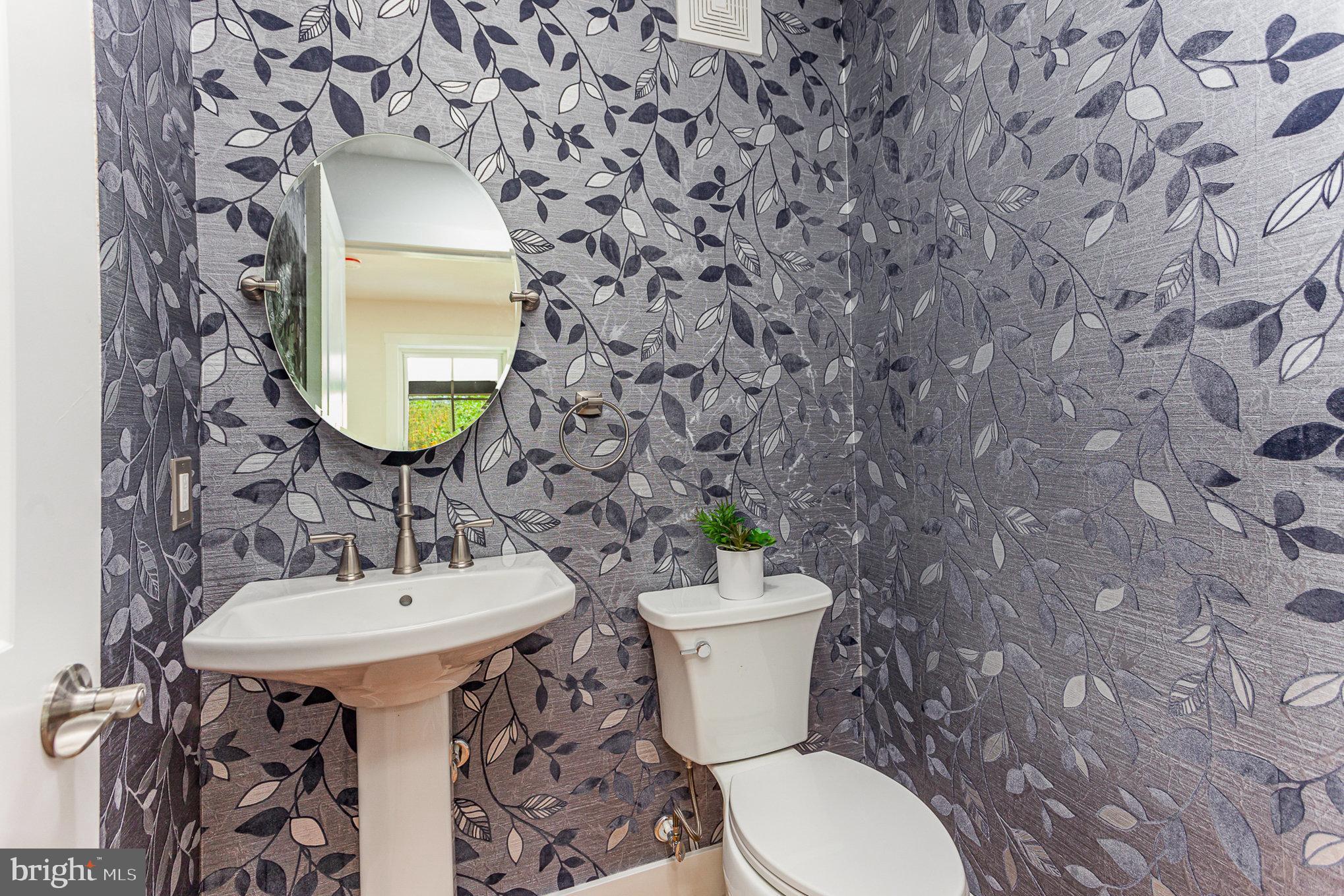 731 St Johns Road Baltimore, MD 21210 - Photo 21 of 53