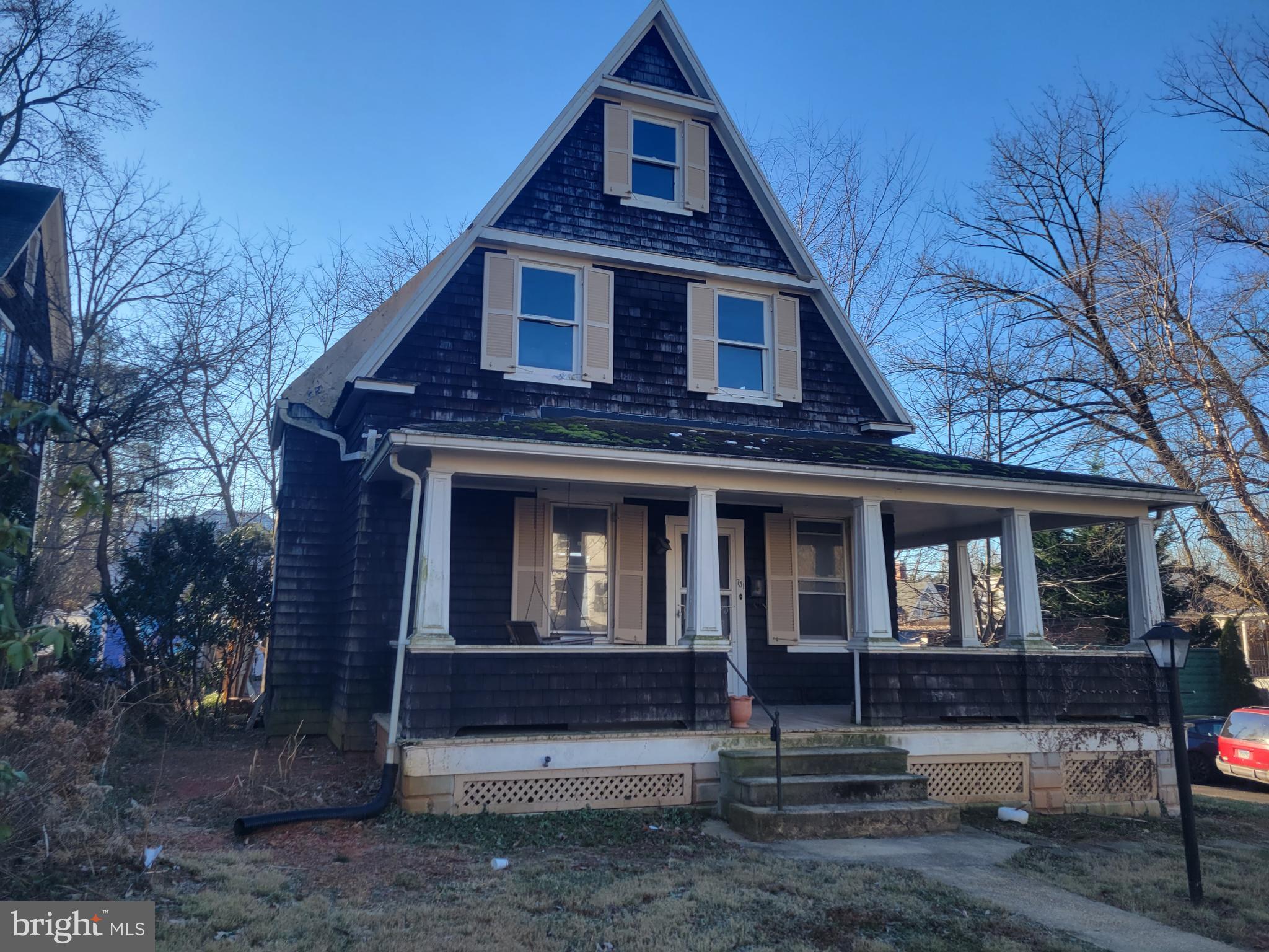 731 St Johns Road Baltimore, MD 21210 - Photo 4 of 53