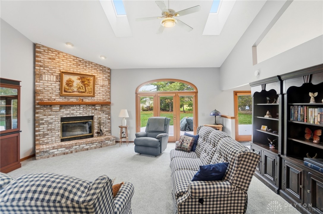 8817 Ridgewood Place Springboro, OH 45066 - Photo 12 of 60 Gallery Image 12