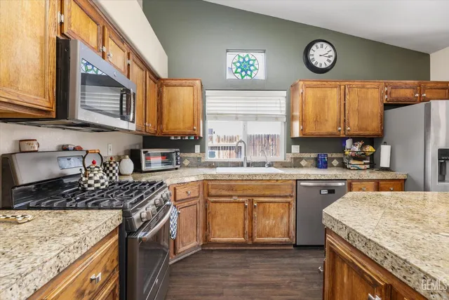 $435,000 | Undisclosed Address, Bakersfield, CA 93308