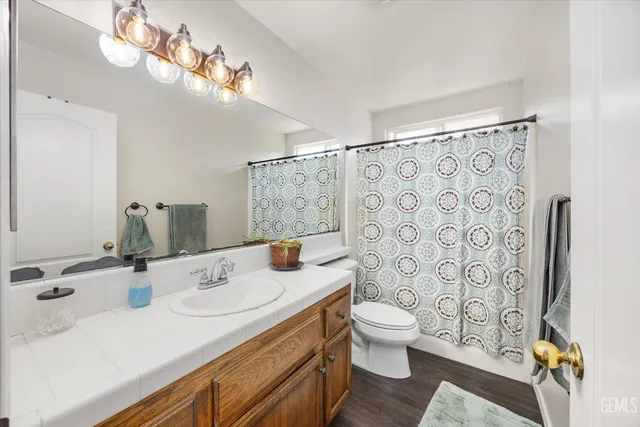 $435,000 | Undisclosed Address, Bakersfield, CA 93308