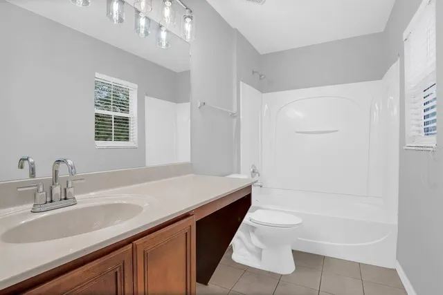 $390,000 | 13118 Honey Locust Drive, Orlando, FL 32828