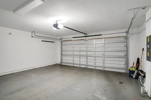 $390,000 | 13118 Honey Locust Drive, Orlando, FL 32828