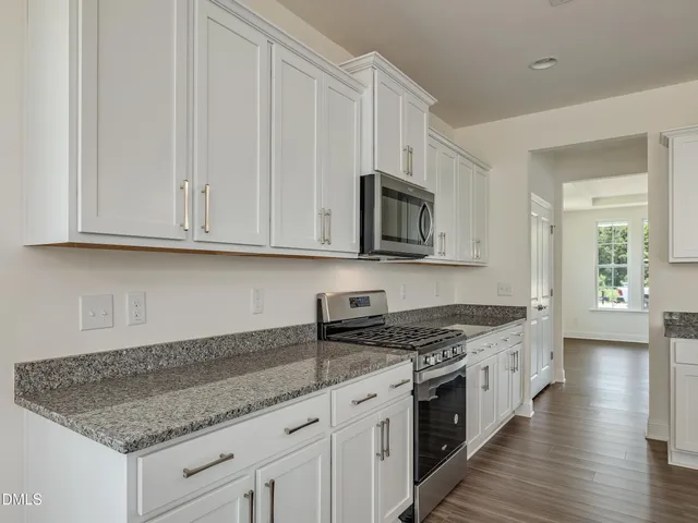 $424,790 | 1033 Bolton Pointe Drive, Zebulon, NC 27597