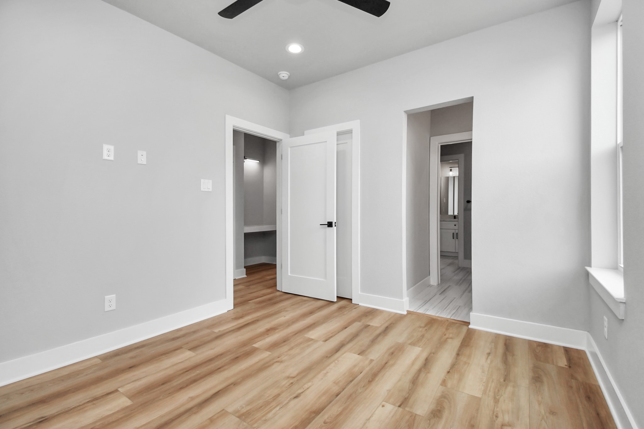 6817 Peerless Street Houston, TX 77021 - Photo 35 of 42 Gallery Image 35