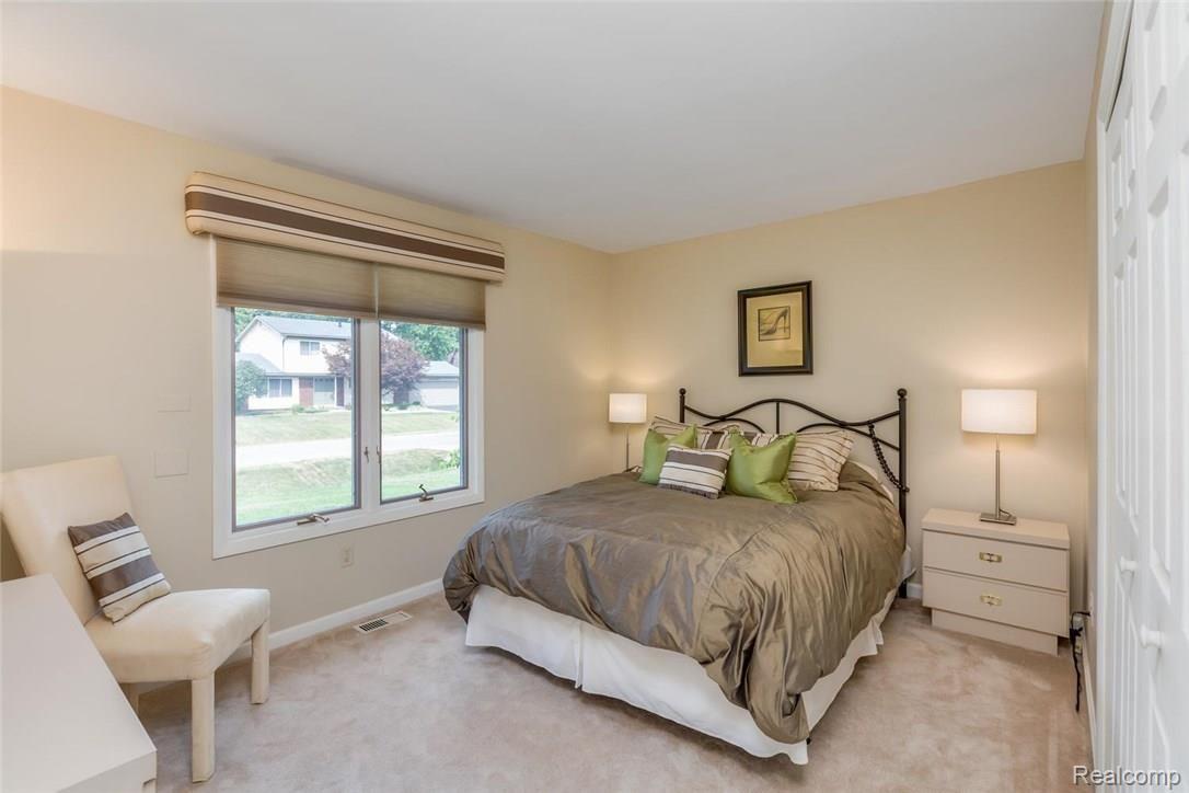 22544 Deerfield Road Novi, MI 48375 - Photo 18 of 37 22544 Deerfield Rd Village-large-012-22-22544 Deerfield Road00012-1500x1000-72dpi.jpg