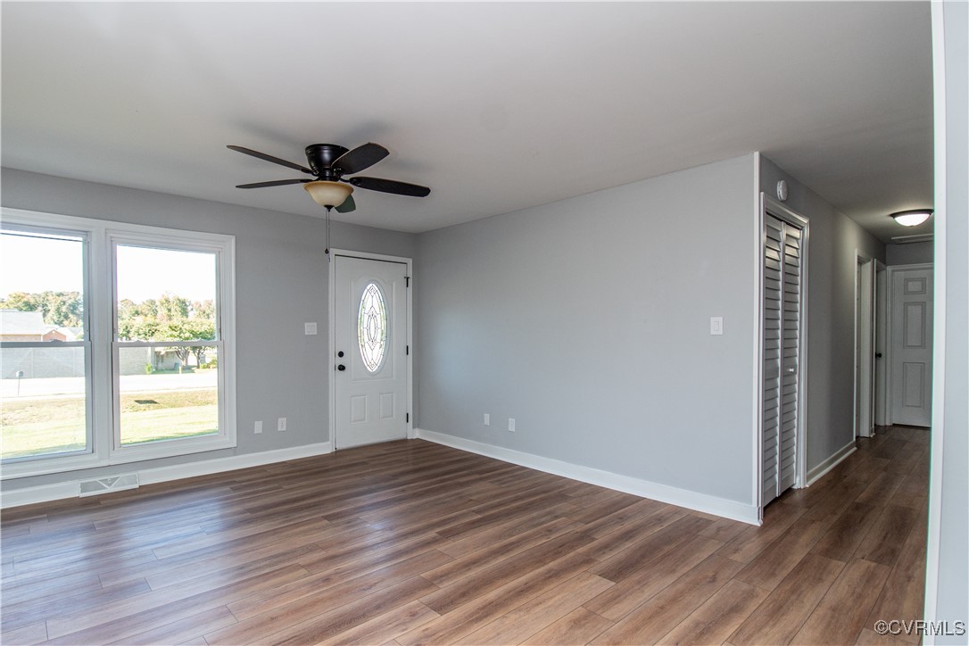 525 Cedar Level Road Hopewell, VA 23860 - Photo 4 of 28 Gallery Image 4