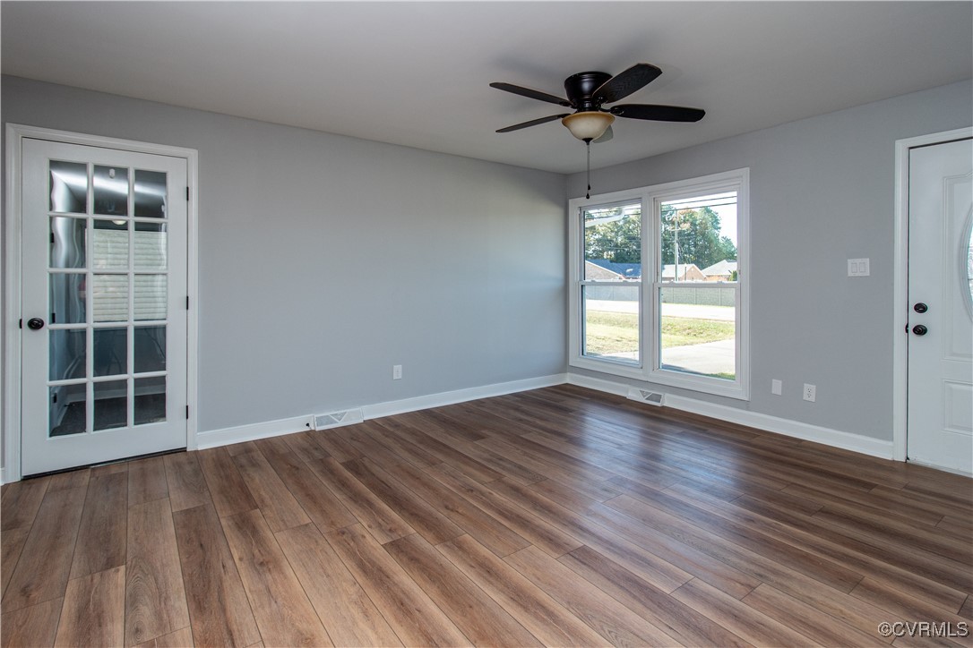 525 Cedar Level Road Hopewell, VA 23860 - Photo 5 of 28 Gallery Image 5