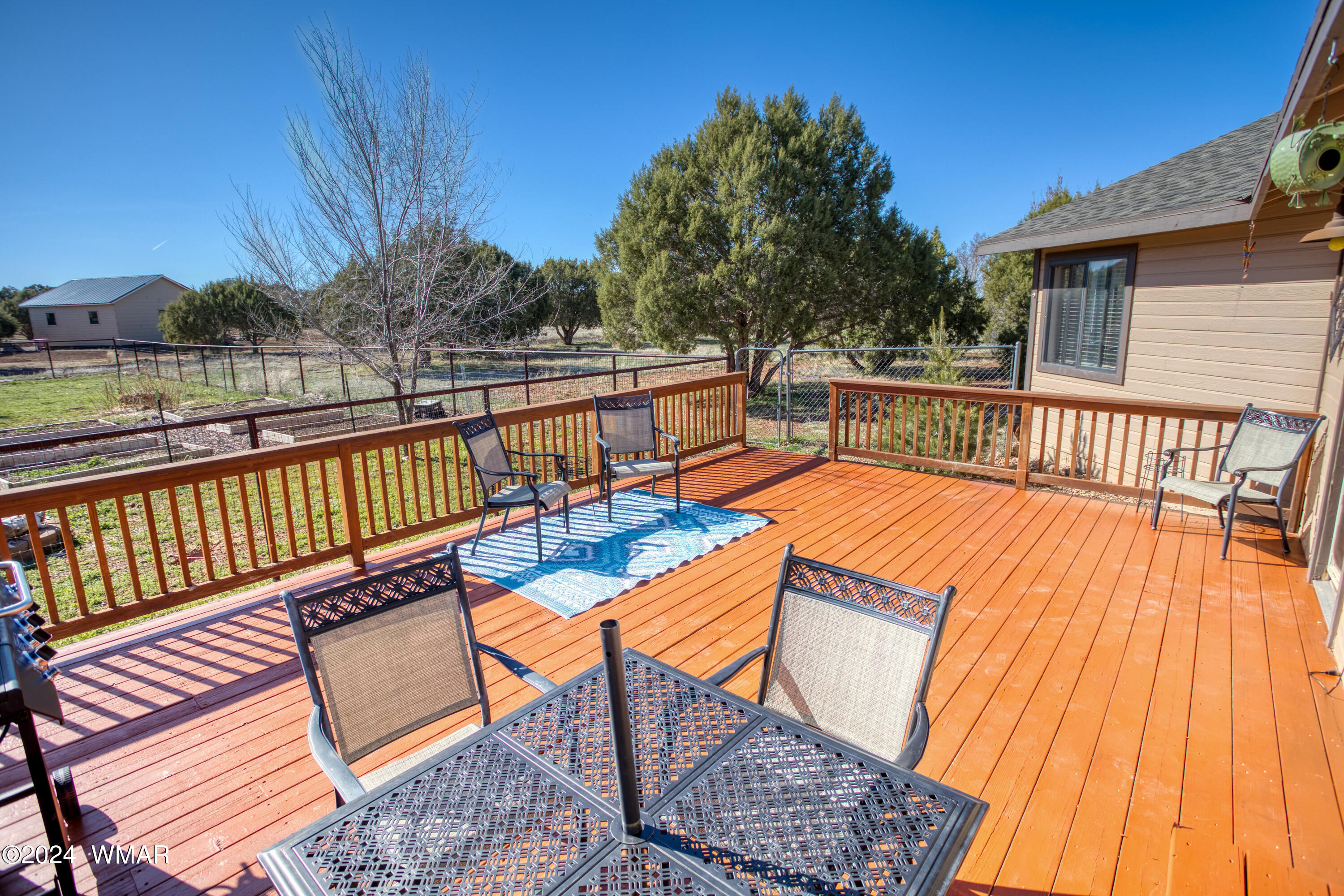 964 Cheney Ranch Loop Show Low, AZ 85901 - Photo 20 of 32 Sun deck