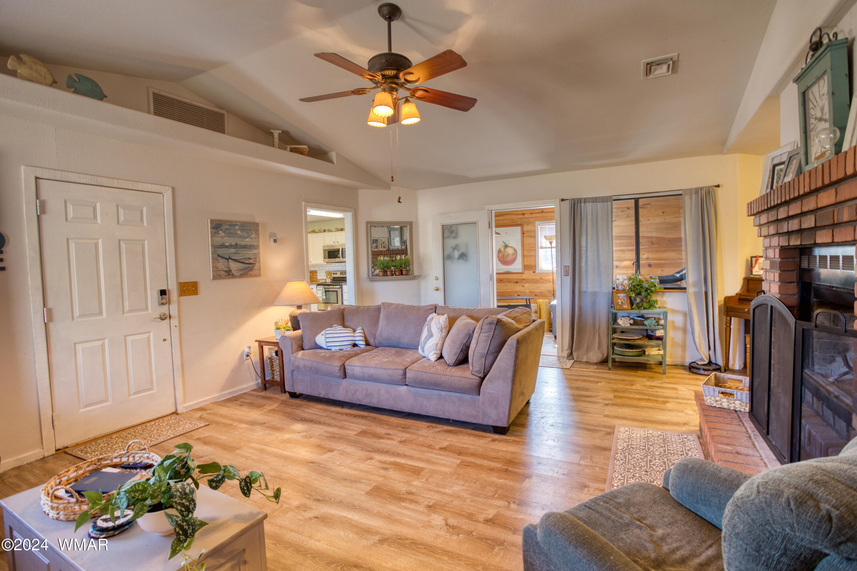 Living Room toward Mud room