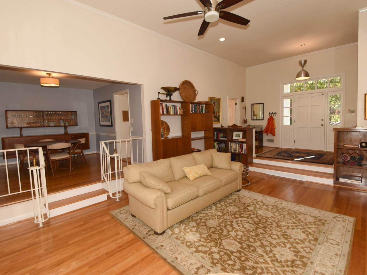 616 Macon Place Raleigh, NC 27609 - Photo 5 of 25 Photo 5