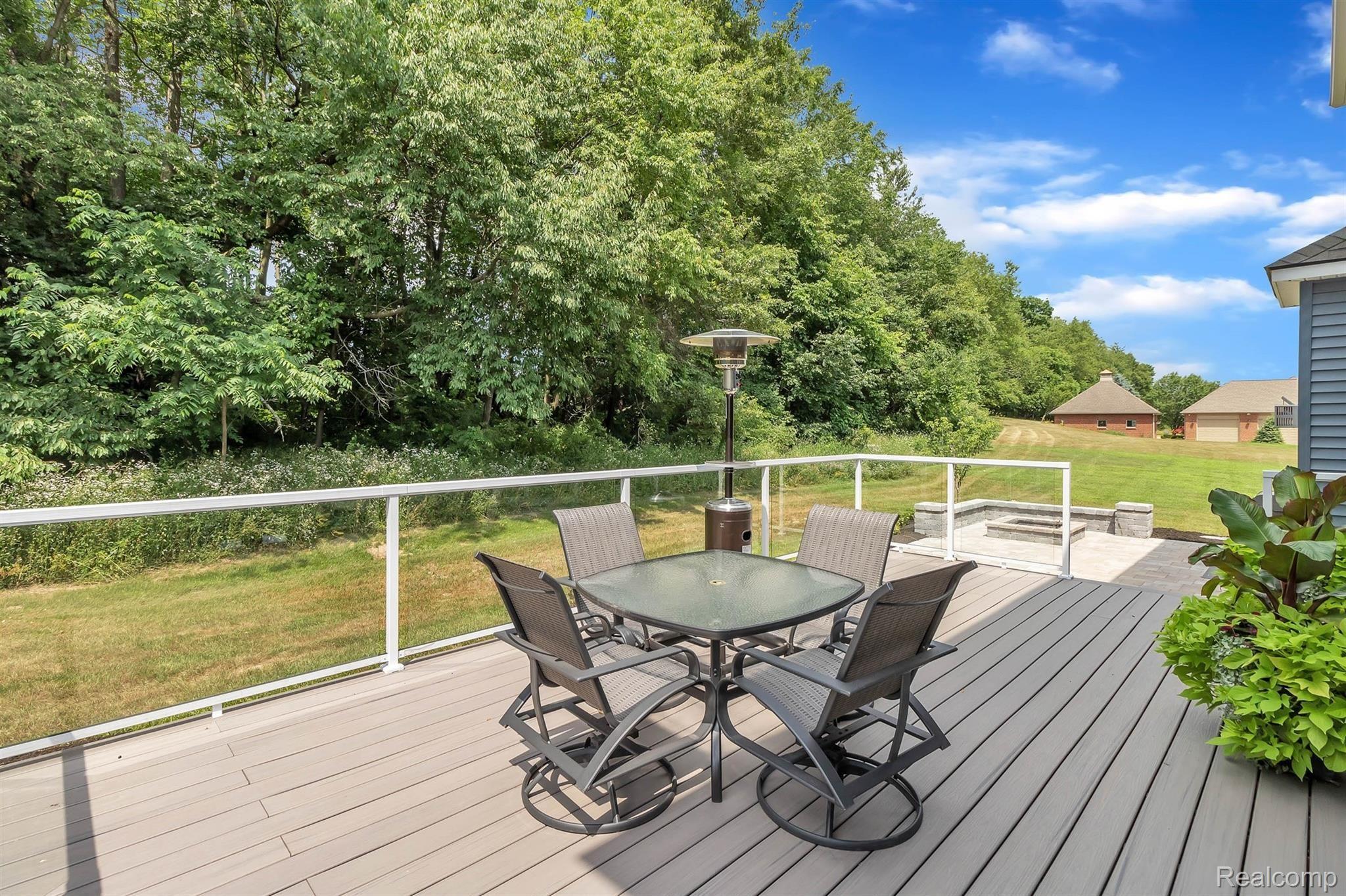 860 North Hacker Road Howell, MI 48843 - Photo 30 of 53 Extra Large Trek Deck