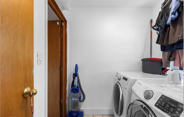 $2,200 | 111 South Perry Street, Denver, CO 80219