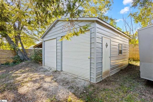 $725,000 | 25 Traction Street, Greenville, SC 29611