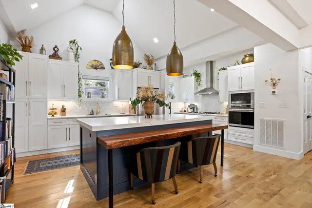 $725,000 | 25 Traction Street, Greenville, SC 29611