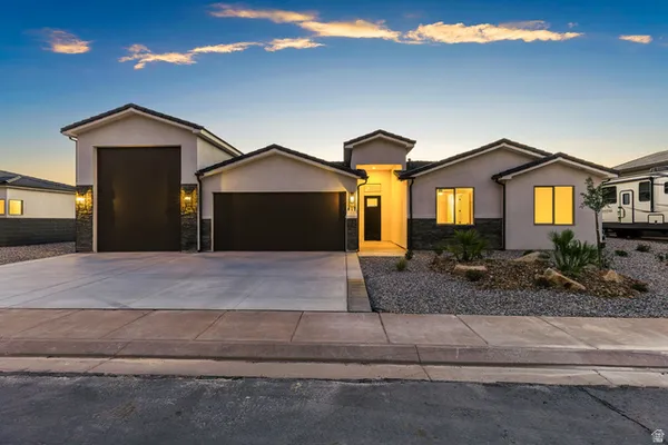 $550,000 | 417 North 200 East, La Verkin, UT 84745