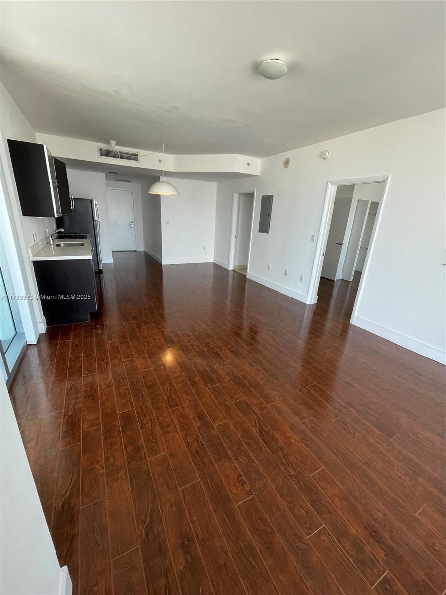 90 Southwest 3rd Street, Unit 2505 Miami, FL 33130 - Photo 12 of 36