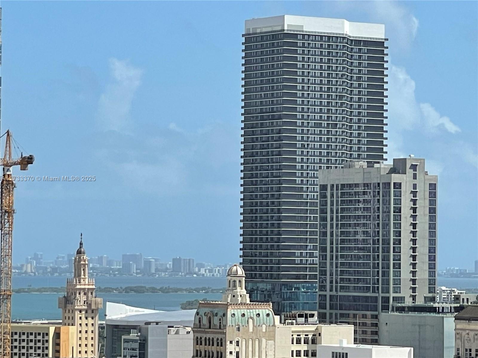 90 Southwest 3rd Street, Unit 2505 Miami, FL 33130 - Photo 18 of 36