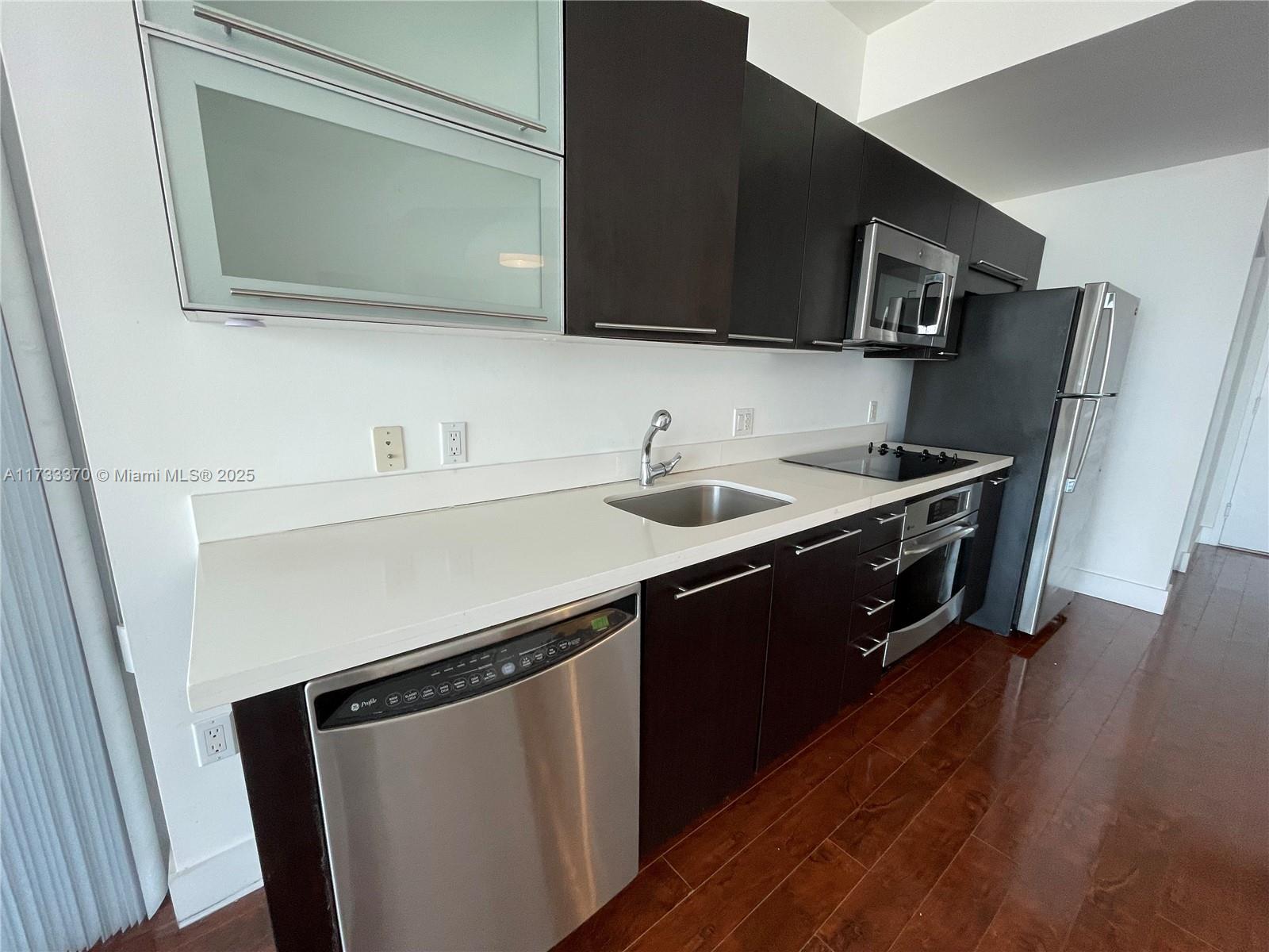 90 Southwest 3rd Street, Unit 2505 Miami, FL 33130 - Photo 24 of 36