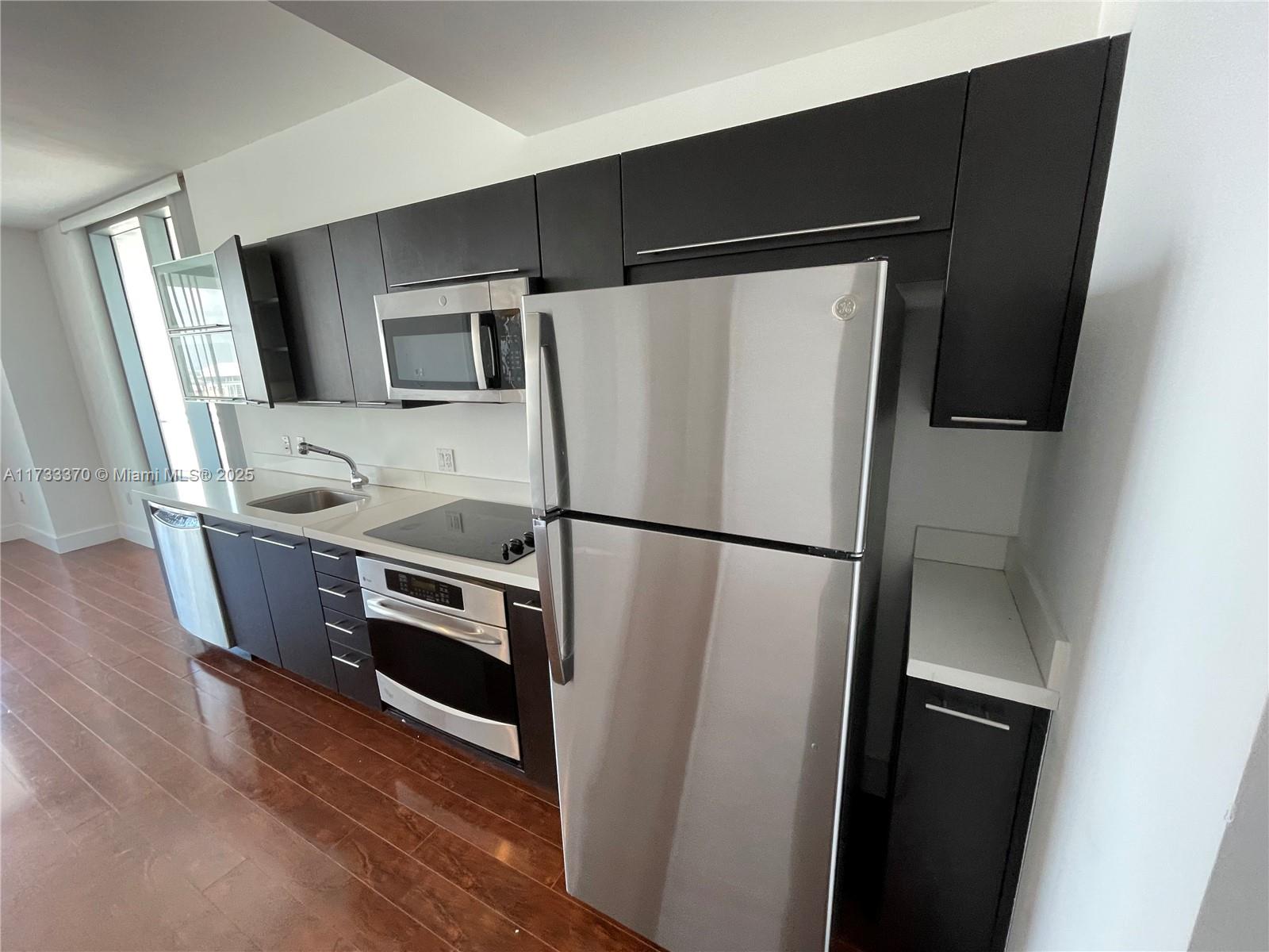 90 Southwest 3rd Street, Unit 2505 Miami, FL 33130 - Photo 25 of 36