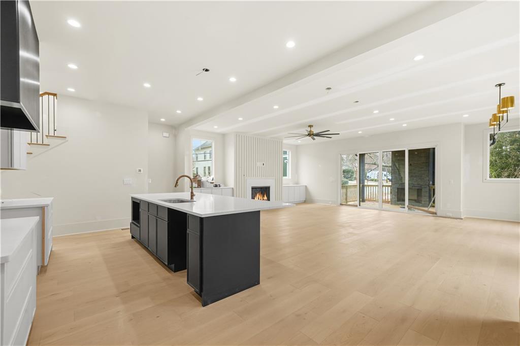 3214 Osborne Road Northeast Atlanta, GA 30319 - Photo 3 of 41