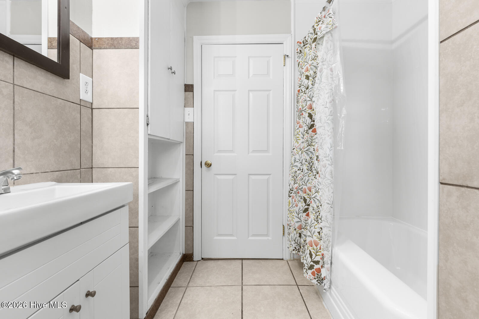 209 Dewitt Street Jacksonville, NC 28540 - Photo 12 of 23 Full Bath