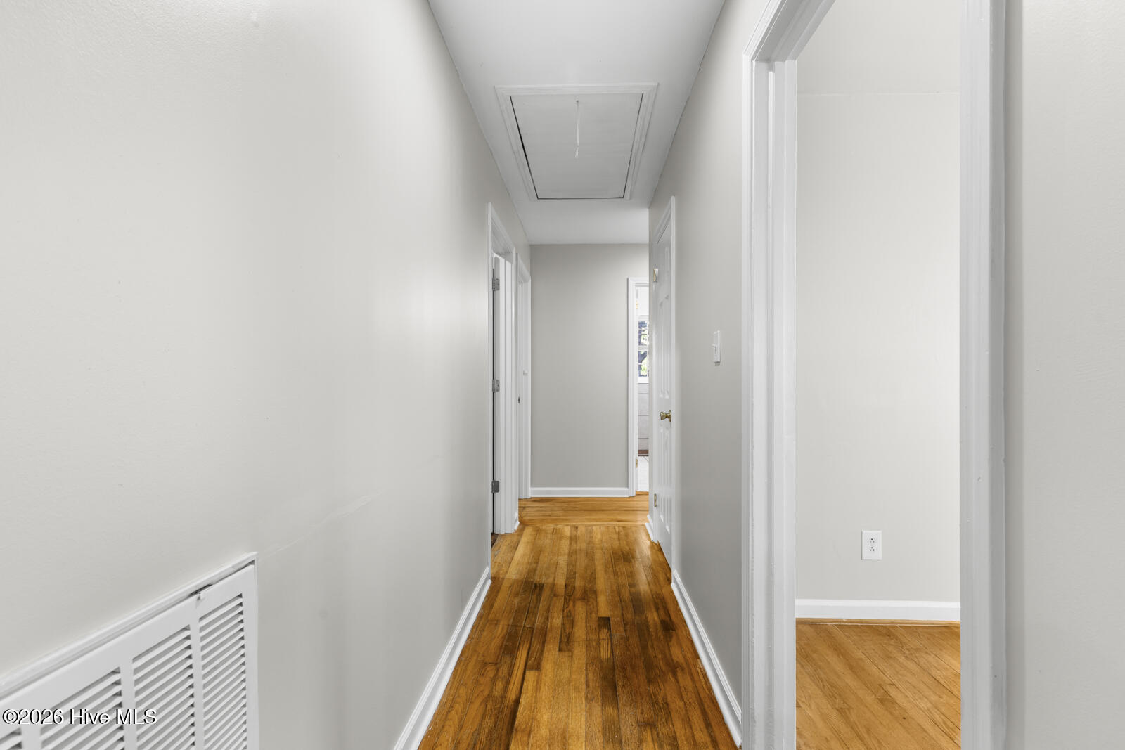 209 Dewitt Street Jacksonville, NC 28540 - Photo 17 of 23 Hall