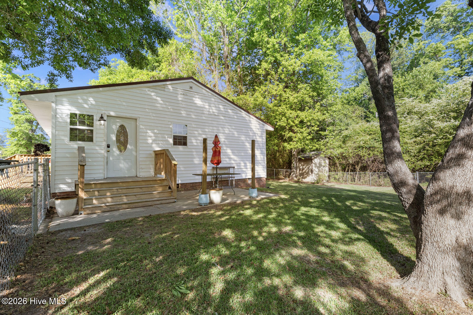 209 Dewitt Street Jacksonville, NC 28540 - Photo 20 of 23 Fenced in side yard