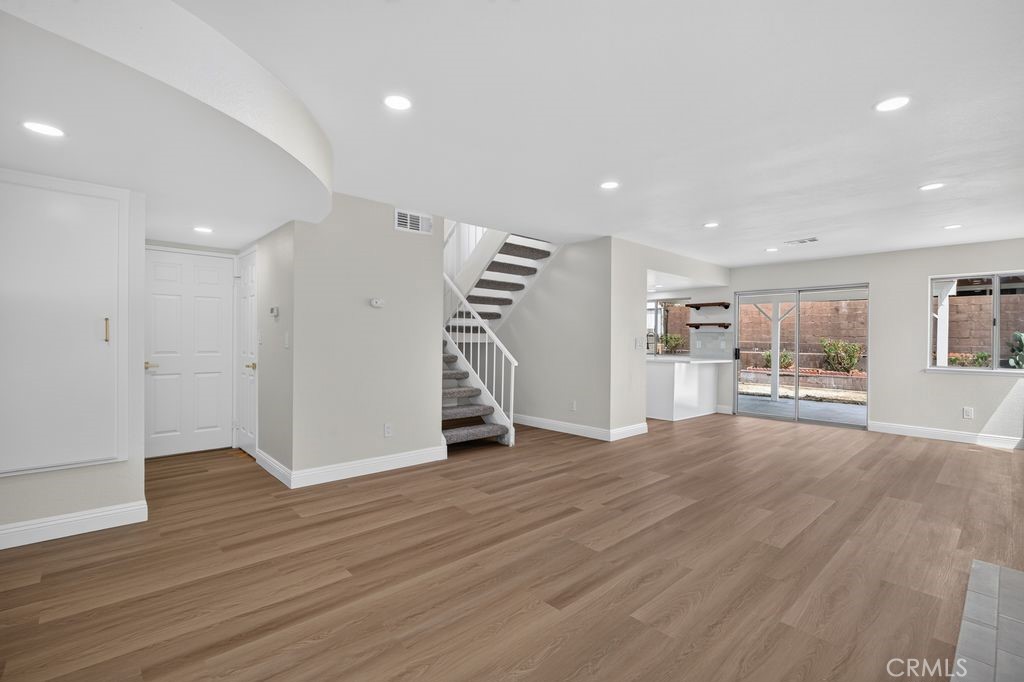 646 West Home Street Rialto, CA 92376 - Photo 5 of 24 Gallery Image 5