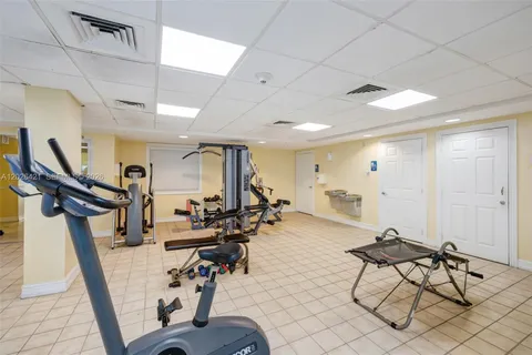 $3,500 | 101 Sidonia Avenue, Unit 404, Coral Gables, FL 33134