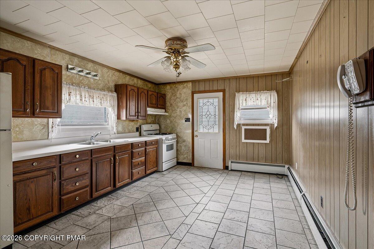 474 Sorbertown Hill Road Hunlock Creek, PA 18621 - Photo 6 of 29 Kitchen