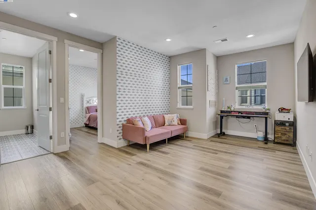 $1,967,000 | 37515 Sea Bank Street, Newark, CA 94560