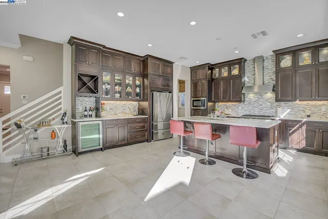 $1,967,000 | 37515 Sea Bank Street, Newark, CA 94560