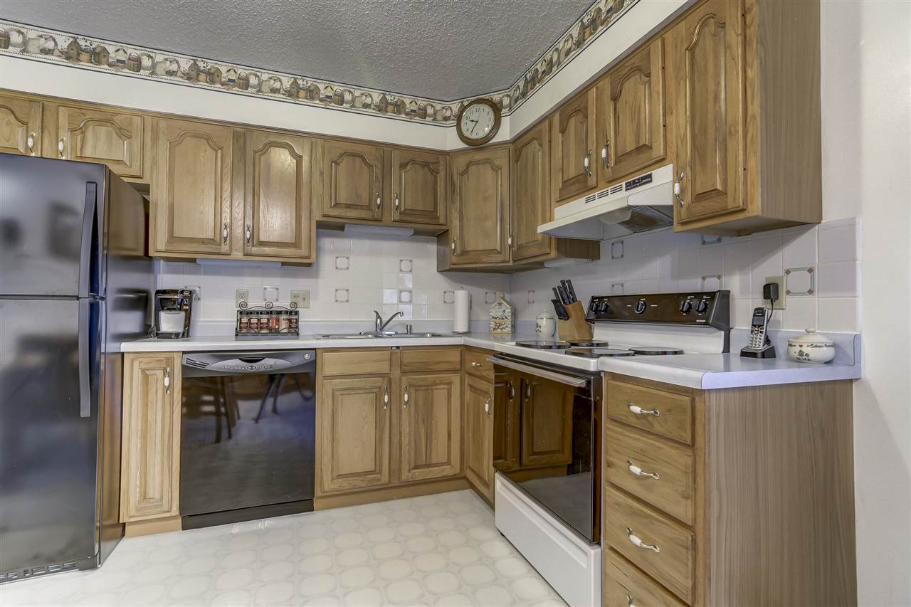 2101 Scarbrough Road Springfield, IL 62702 - Photo 7 of 35