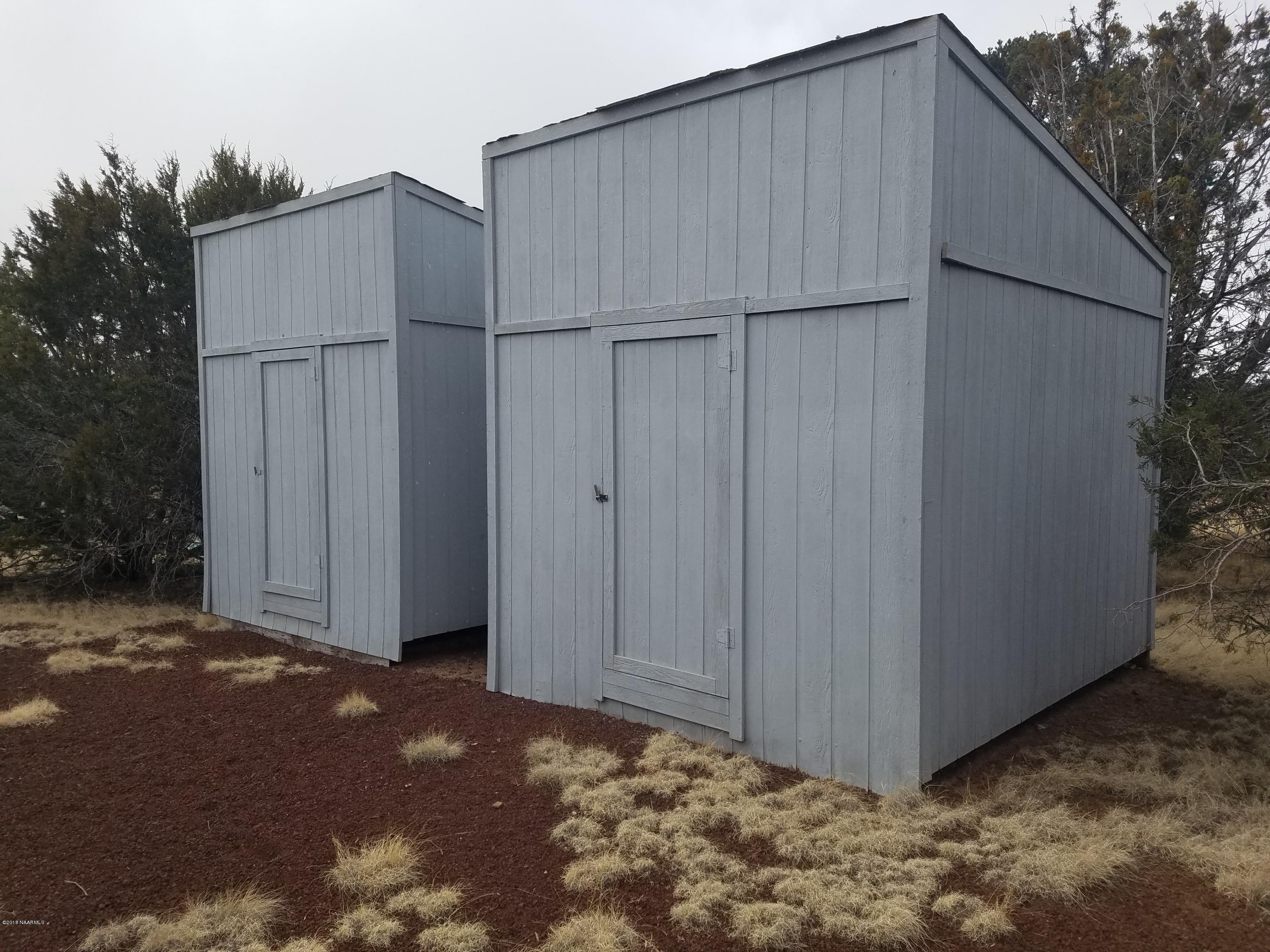 1402 East Barbara Road Williams, AZ 86046 - Photo 4 of 9 20180212_115603