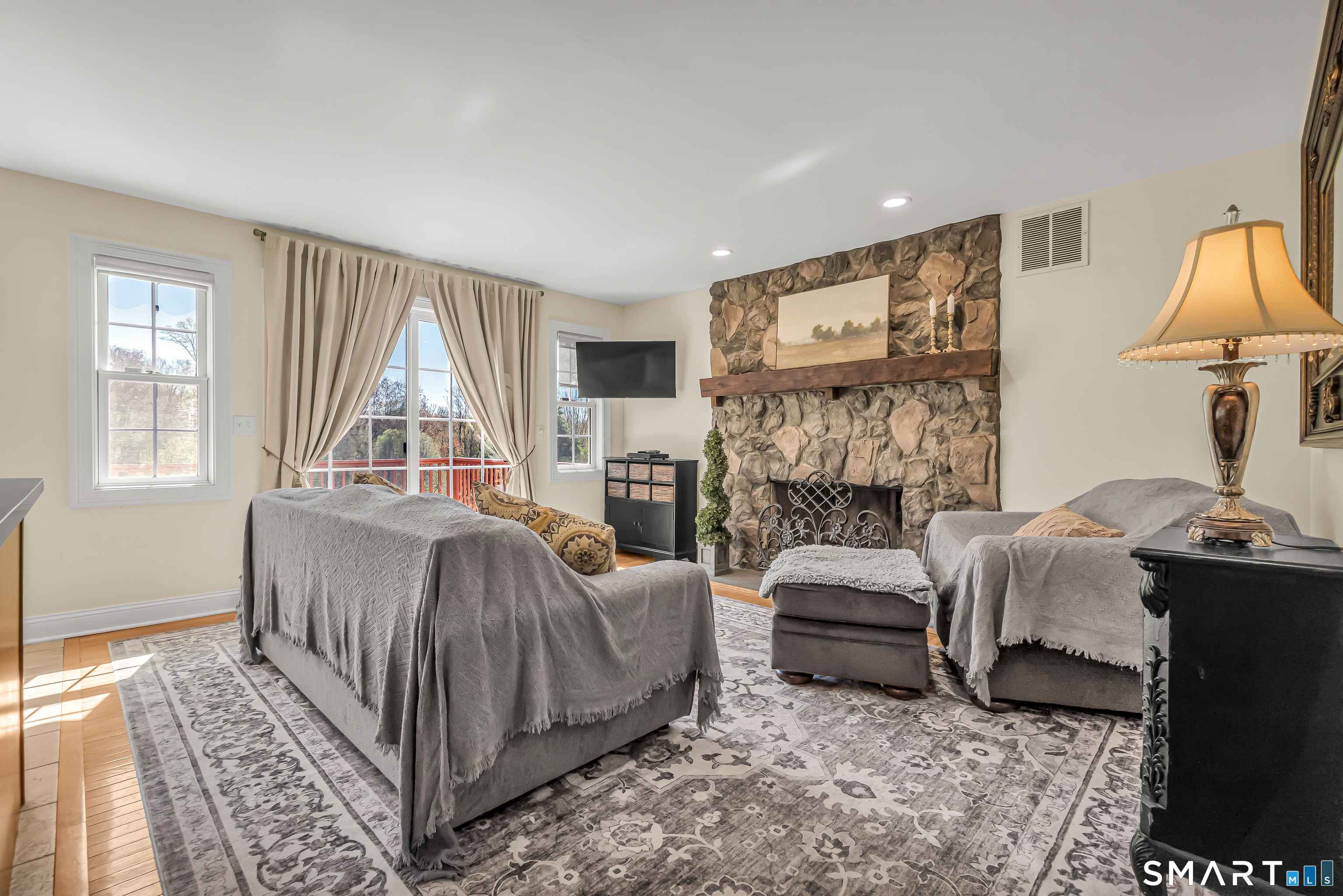 124 Luke Hill Road Bethany, CT 06524 - Photo 16 of 40