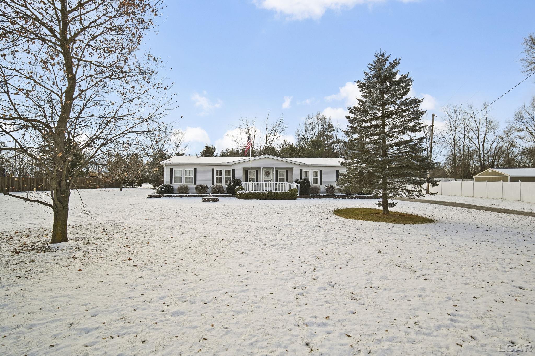 1010 Sutton Road Adrian, MI 49221 - Photo 1 of 42 50129031-9e1d2ece-602d-4e9c-b772-a8aef5a047ef.JPG