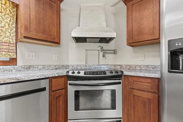 $239,000 | 902 Cheryl Avenue, Marshall, MN 56258