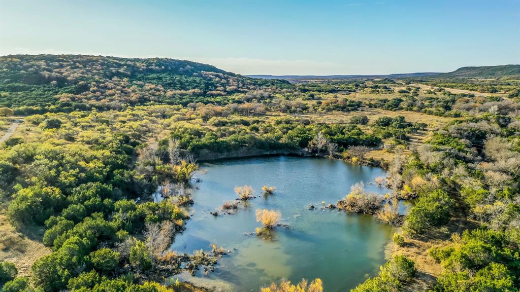 16 Strawn Tx 76475 Strawn, TX 76475 - Photo 1 of 23