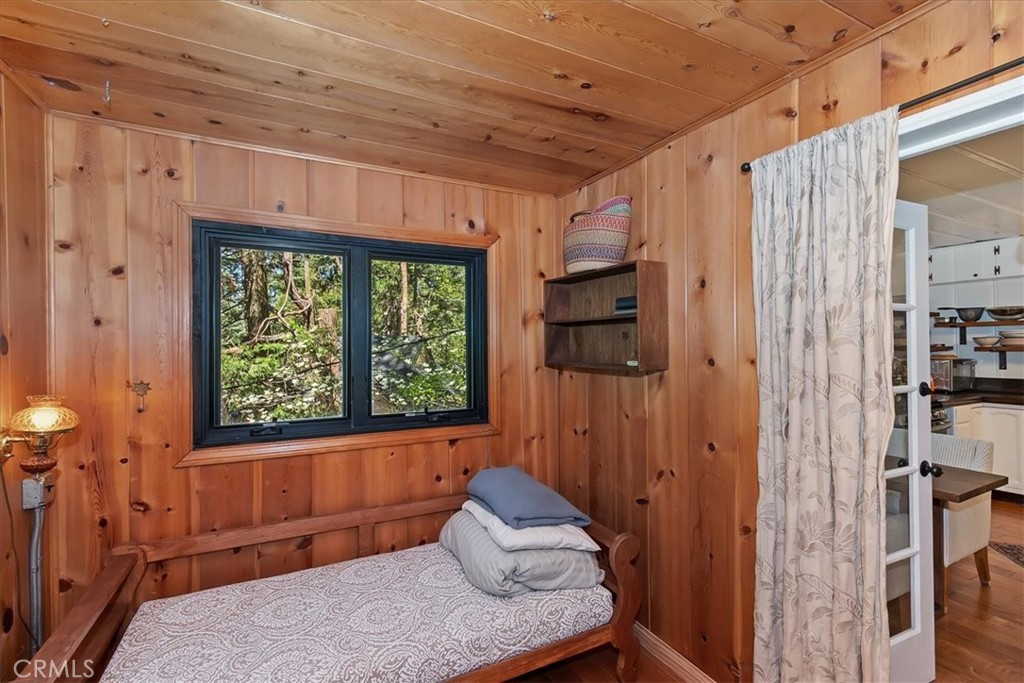 851 Cottage Grove Road Lake Arrowhead, CA 92352 - Photo 14 of 52