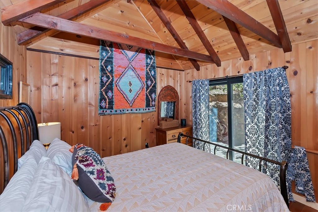 851 Cottage Grove Road Lake Arrowhead, CA 92352 - Photo 18 of 52