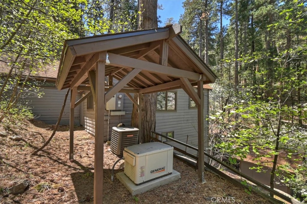 851 Cottage Grove Road Lake Arrowhead, CA 92352 - Photo 32 of 52